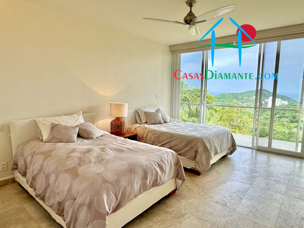 Real Diamante Villas Las Rocas PH 104 - Recámara dos 1